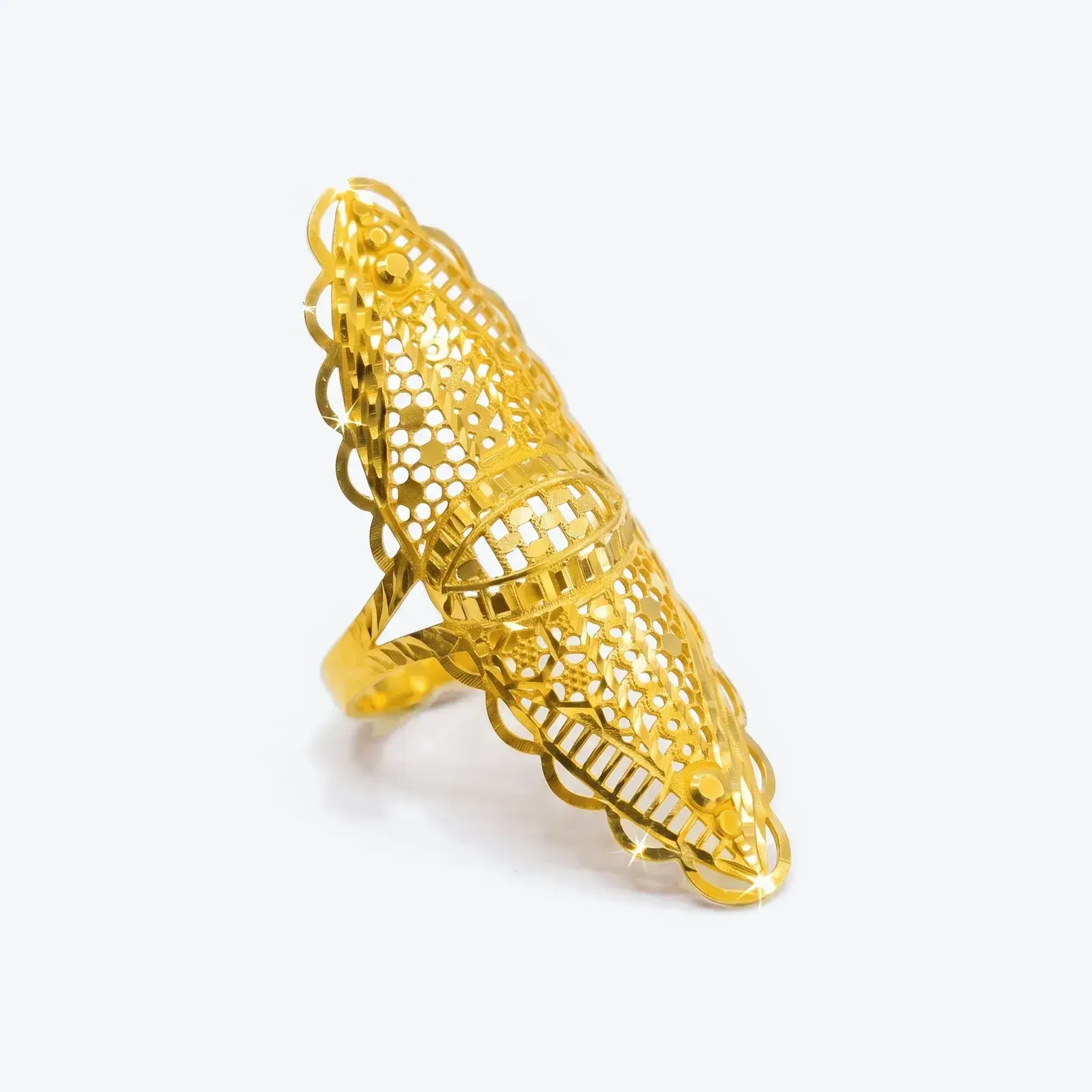 Long Filigree Shield Ring in 21K yellow gold